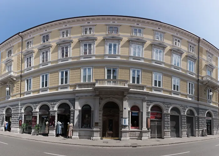 Ξενοδοχείο Nuovo Centro 2*