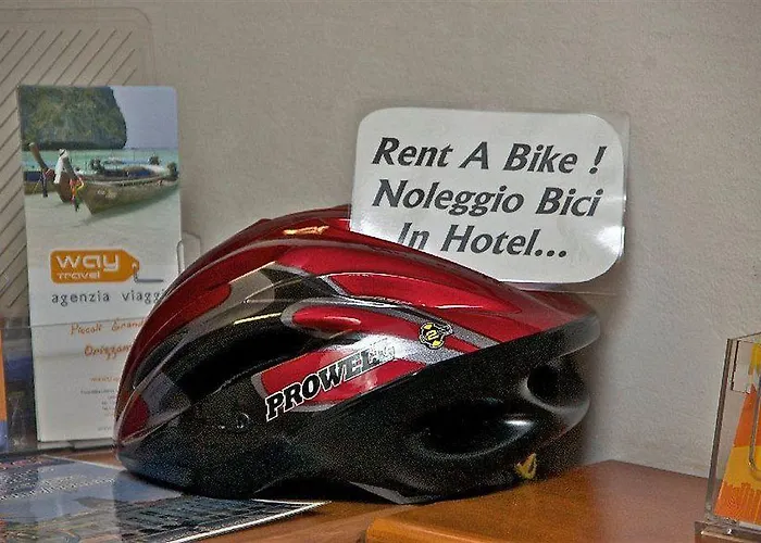 Nuovo Centro 2* Τεργέστη