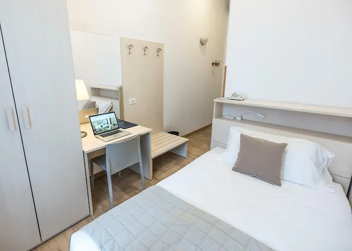 Nuovo Centro 2* Τεργέστη