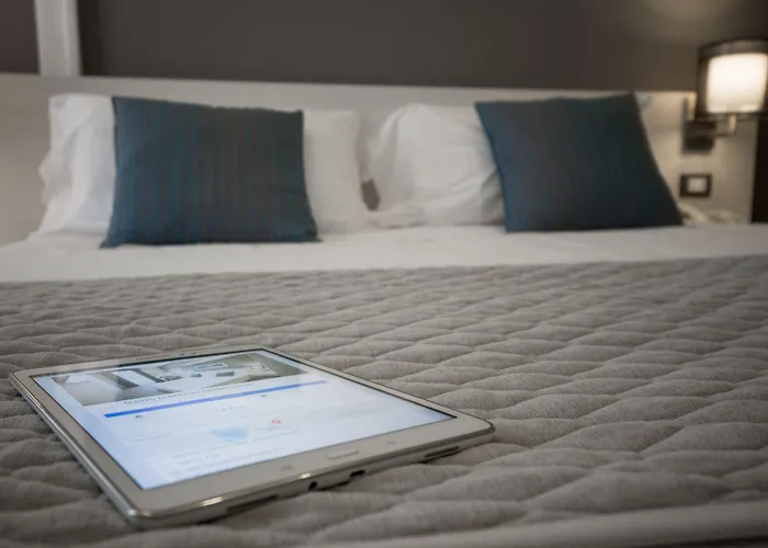 Nuovo Centro Hotell 2*