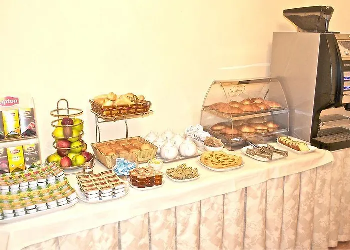 Hotell Nuovo Centro 2*